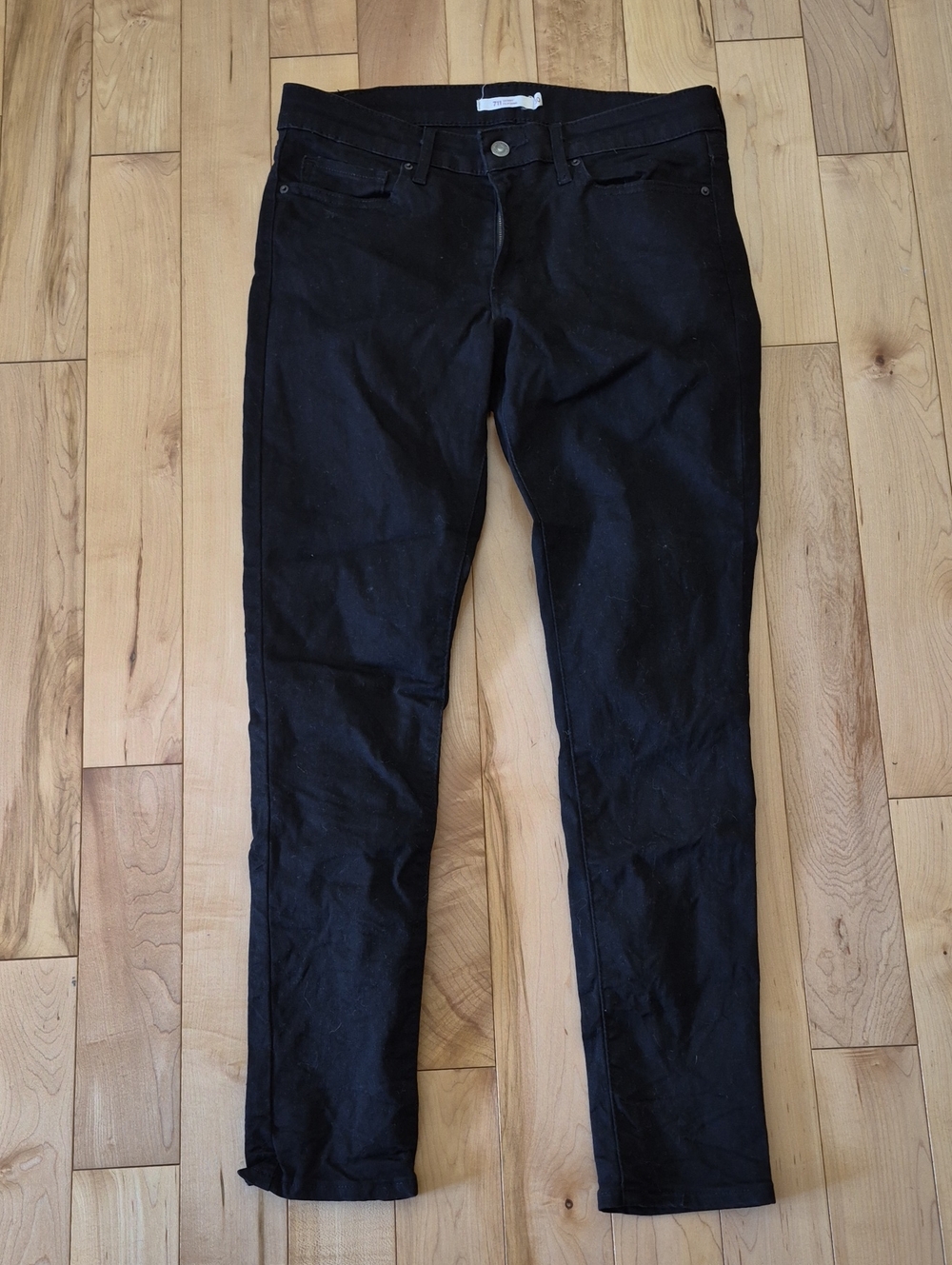 Levi's 711 Women’s Size 30 Black Skinny Jeans